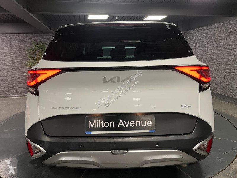 Samochód dostawczy KIA SPORTAGE 1.6 T-GDi MHEV...