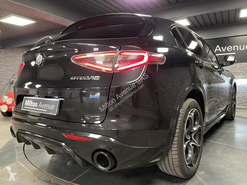 Samochód dostawczy Alfa-Roméo STELVIO 2.2 D -...