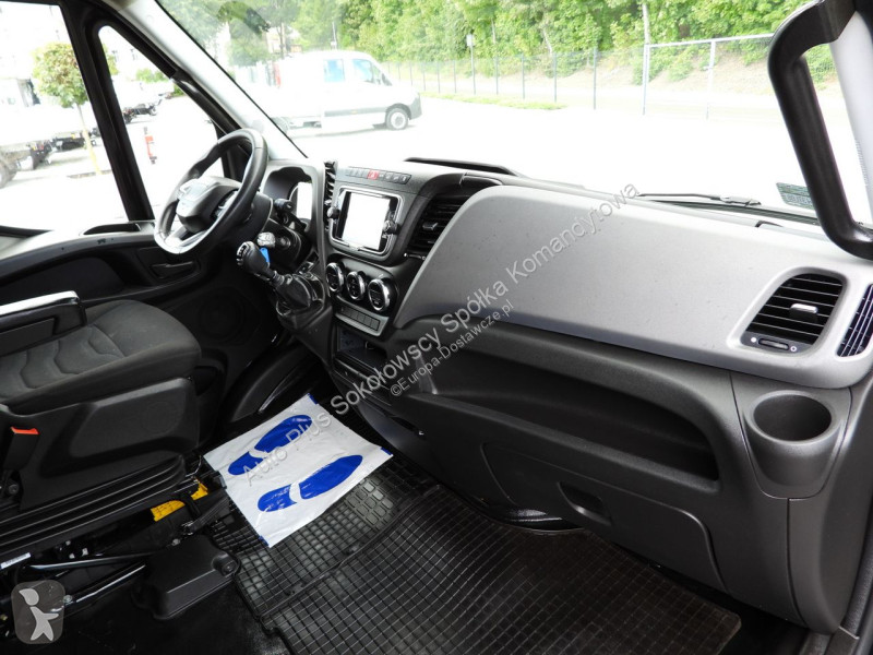 Furgoneta Iveco 35S18 DAILY