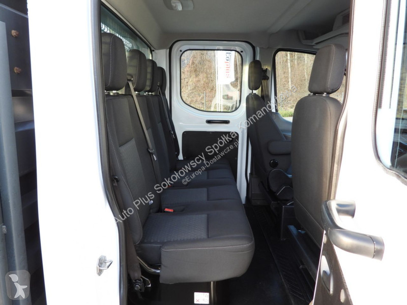 Samochód dostawczy Ford 4 x 4 TRANSIT