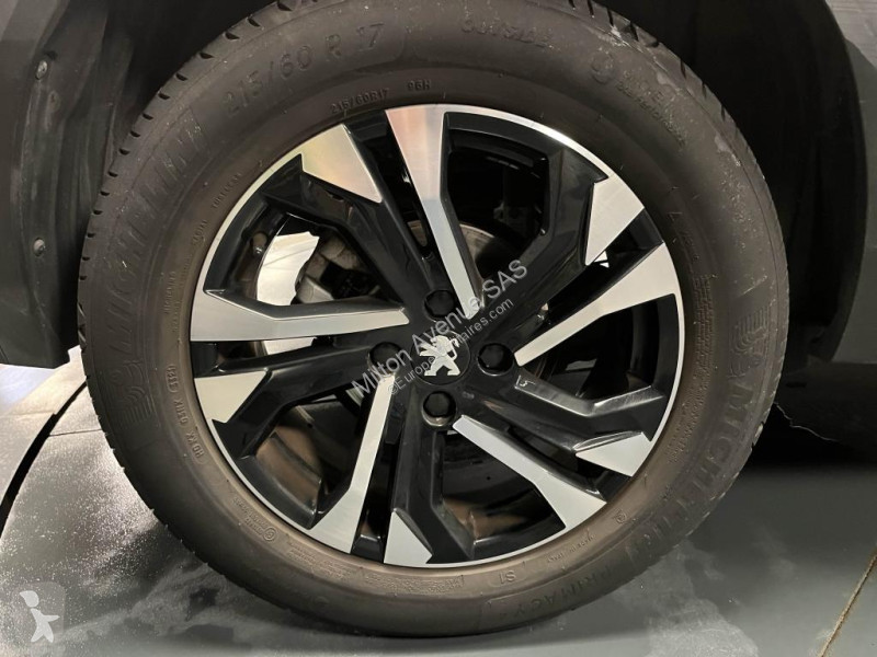 عربة نفعية Peugeot 2008 1.5 BlueHDi - 130 - BV...