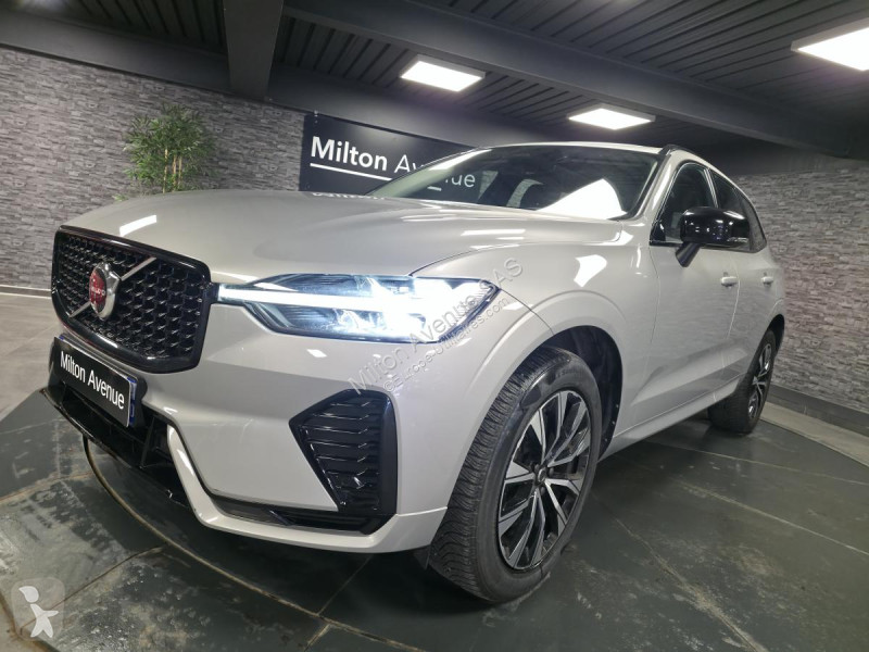 Samochód dostawczy Volvo XC60 B4 Micro-Hybride...