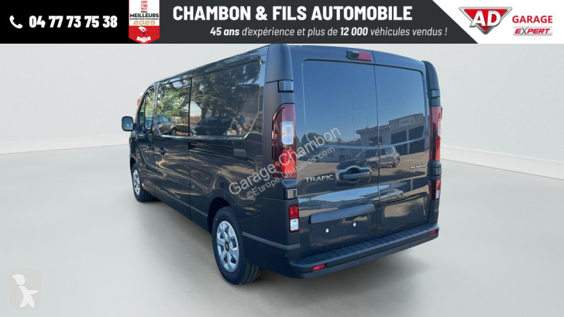 Véhicule utilitaire Renault CABINE APPROFONDIE...