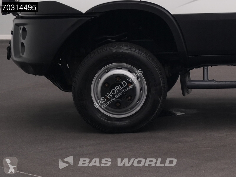 Samochód dostawczy Iveco 70C18 3.0L 4x4...