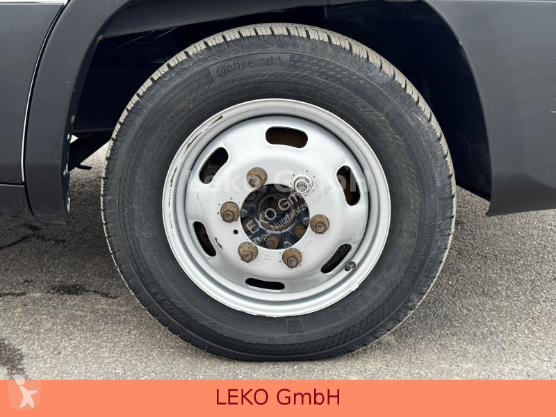 Samochód dostawczy Iveco 35C13
