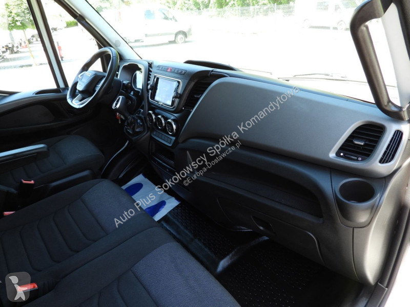 Furgoneta Iveco 35S18 DAILY
