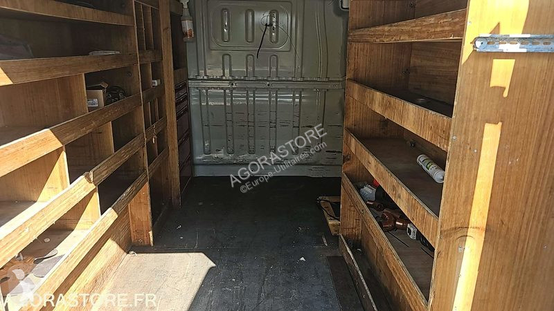 Véhicule utilitaire Peugeot BOXER