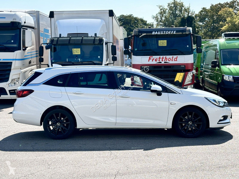 Samochód dostawczy Opel K Sports Tourer...