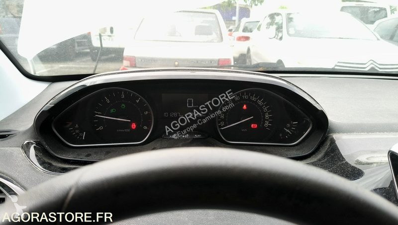 Nyttofordon Peugeot 208