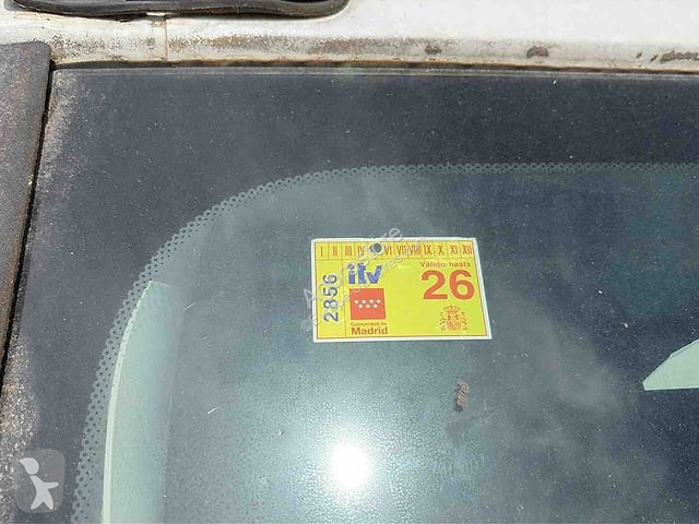 Véhicule utilitaire  70-NP