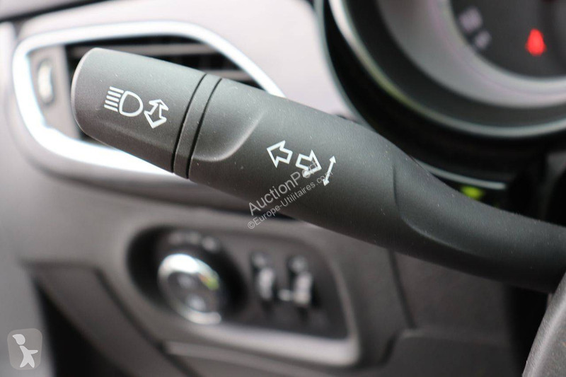 Véhicule utilitaire Opel