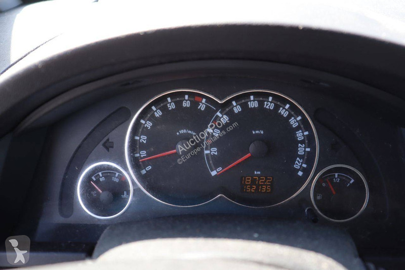 Véhicule utilitaire Opel