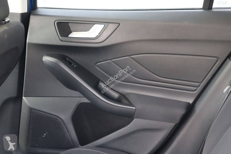 Véhicule utilitaire Ford