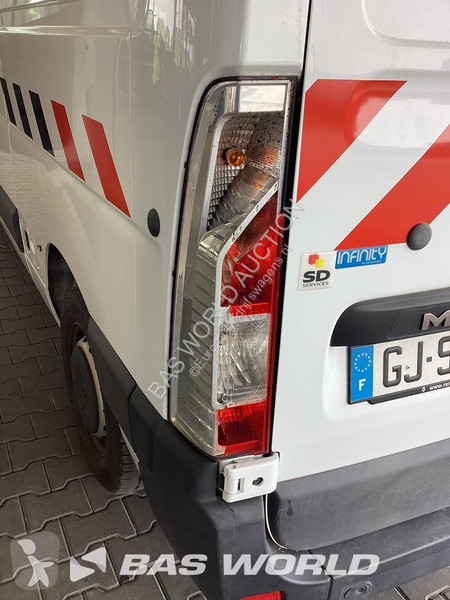 Furgoneta Renault 135PK