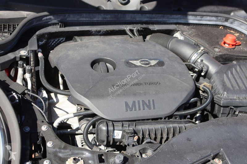 Mini  van