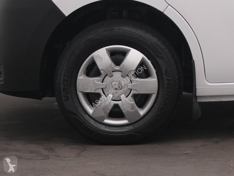 Furgoneta Renault 135PK