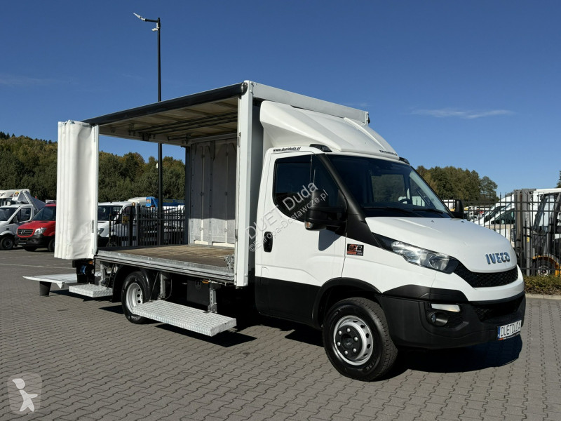 Iveco 70C18 V H van