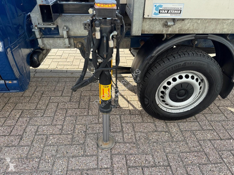 Véhicule utilitaire Volkswagen Doka, Crane HIAB...