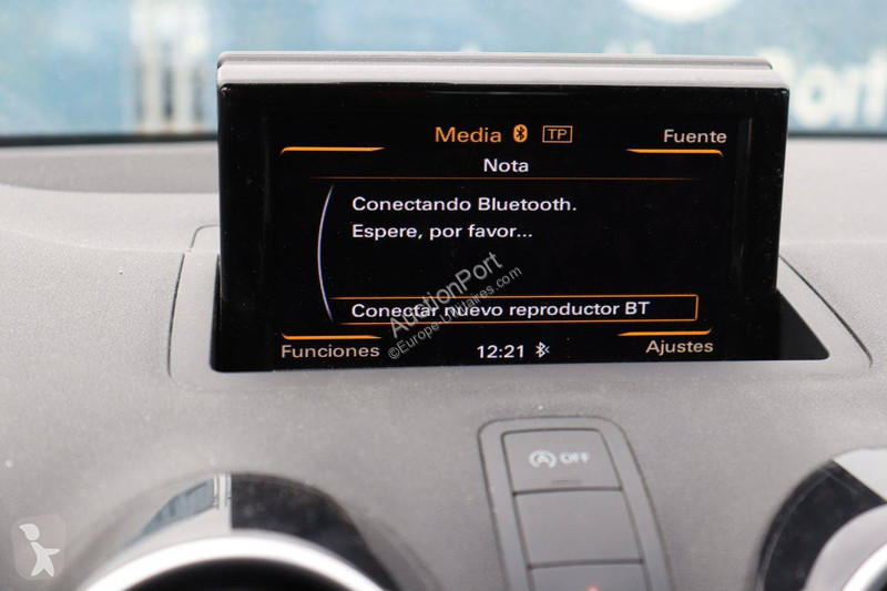 Véhicule utilitaire Audi