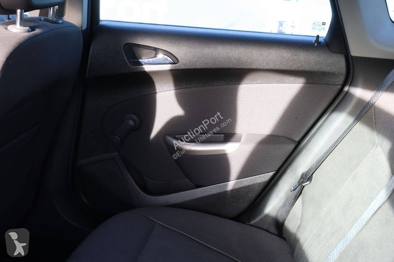 Véhicule utilitaire Opel