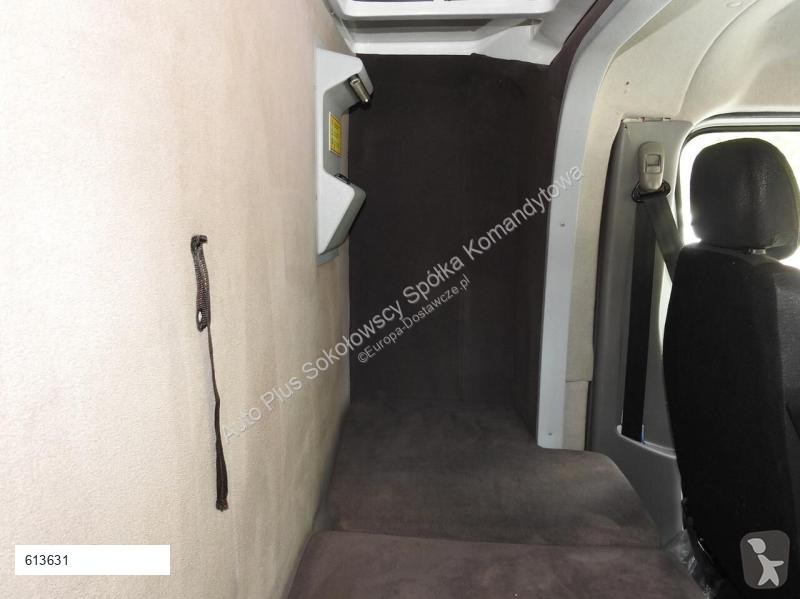 Autoutilitară Renault MASTER PLANDEKA 8 PALET...