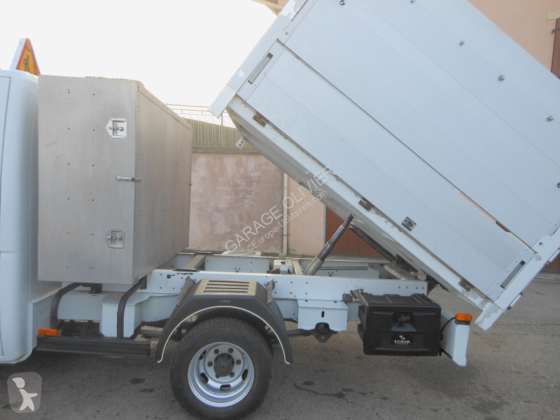 Furgoneta Renault CDC Double Cabine Benne...