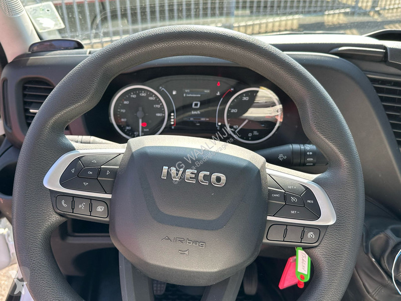 Véhicule utilitaire Iveco 35S14 APK 29-08-2026,...