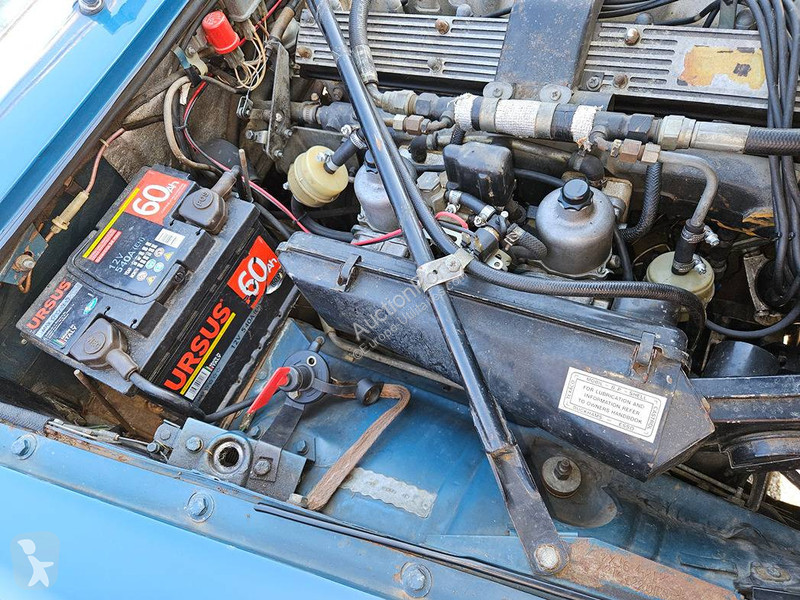 Véhicule utilitaire Jaguar 4.2 Manual 4-Speed...