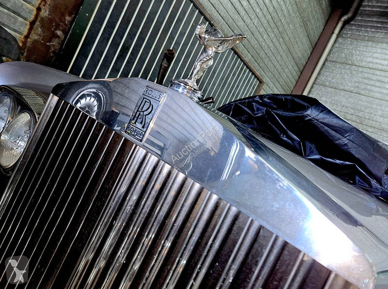 Véhicule utilitaire Rolls-Royce  Silver Shadow II