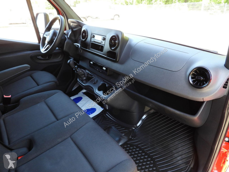 عربة نفعية Mercedes 23ASTER