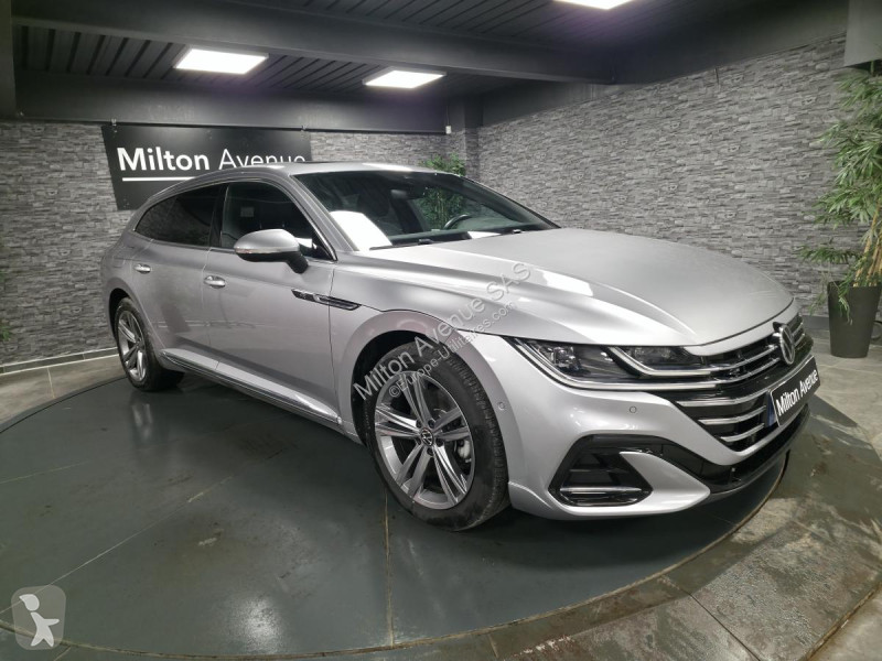 Véhicule utilitaire Volkswagen ARTEON Shooting...