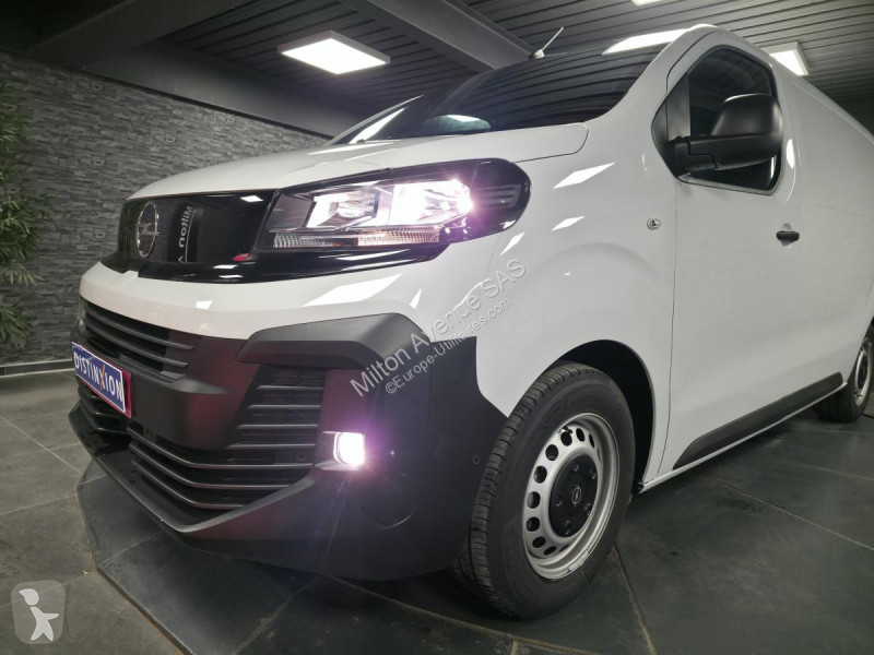 Véhicule utilitaire Opel VIVARO M 2.0 BlueHDi -...