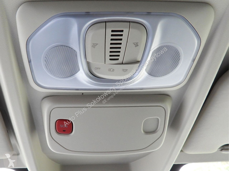 عربة نفعية Toyota MAX