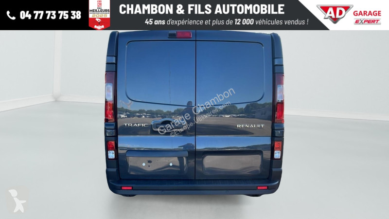 Véhicule utilitaire Renault CABINE APPROFONDIE...