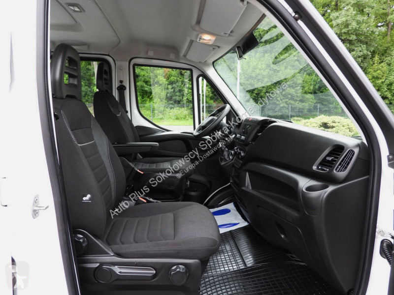 Samochód dostawczy Iveco 35C16 DAILY