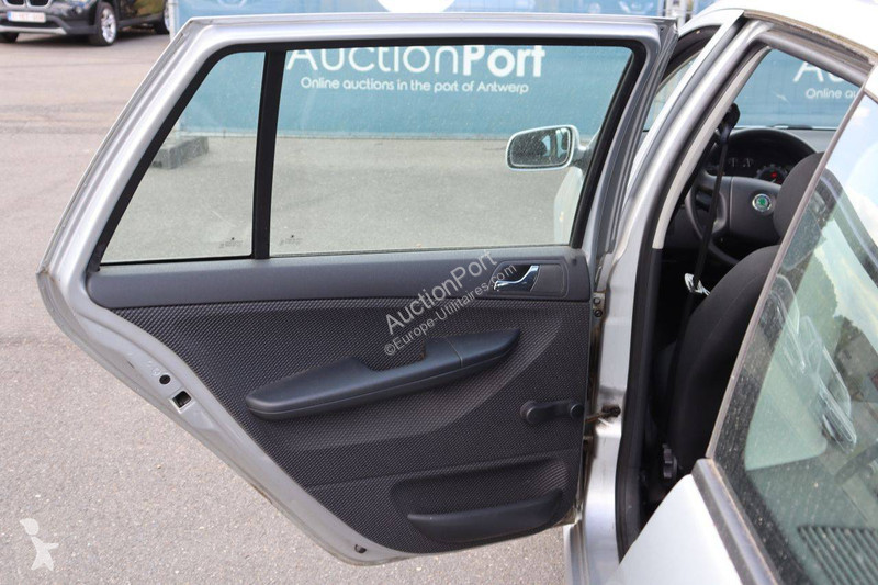 Skoda  Transporter