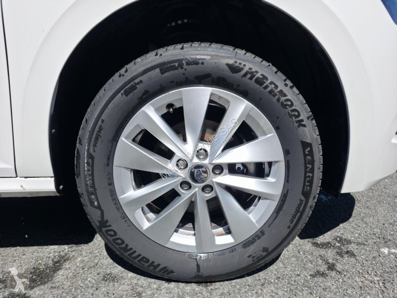 Samochód dostawczy Skoda KAMIQ 1.0 TSI - 95...