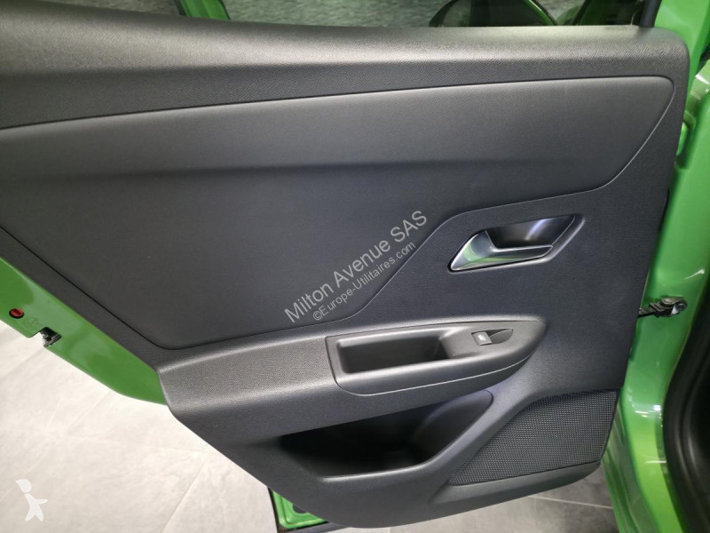 Samochód dostawczy Opel MOKKA Mokka-e - 136  GS