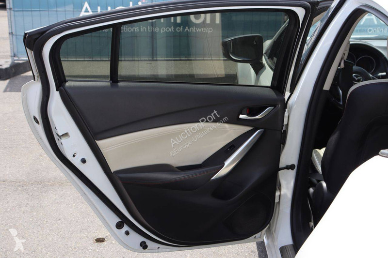 Furgoneta Mazda  6