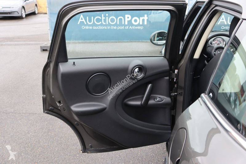 Furgoneta Mini R60