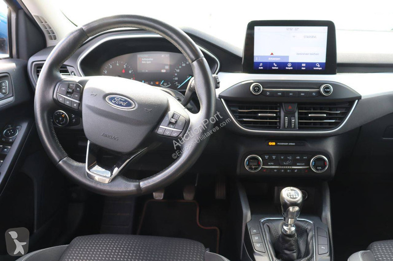 Véhicule utilitaire Ford