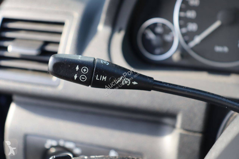 Véhicule utilitaire Mercedes A180 A-lasse