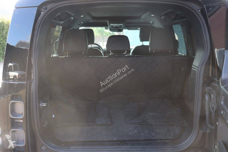 Véhicule utilitaire Land Rover