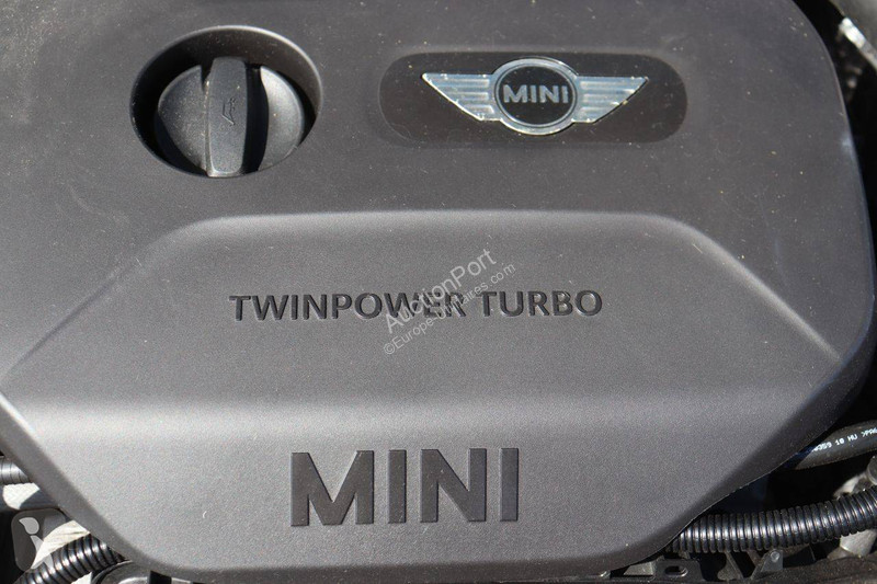 Mini One van