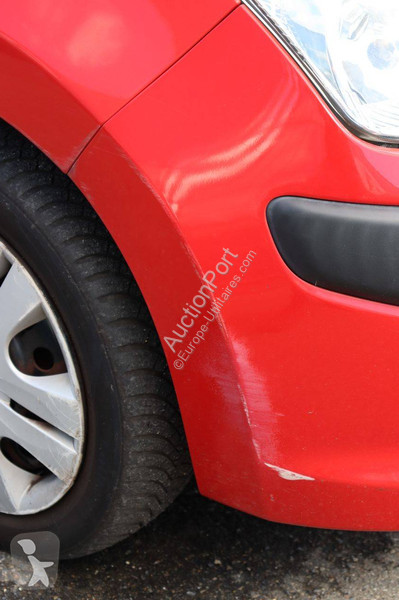 Haszongépjármű Nissan