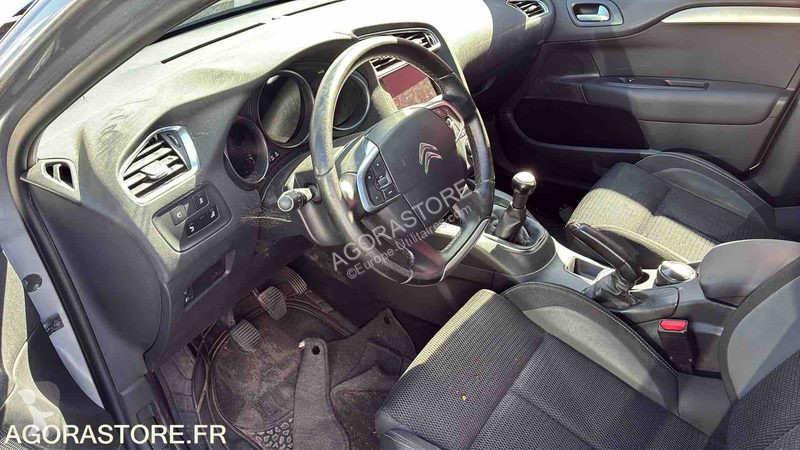 Veículo utilitário Citroën C4