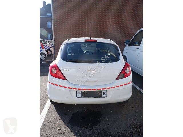 Veículo utilitário Opel