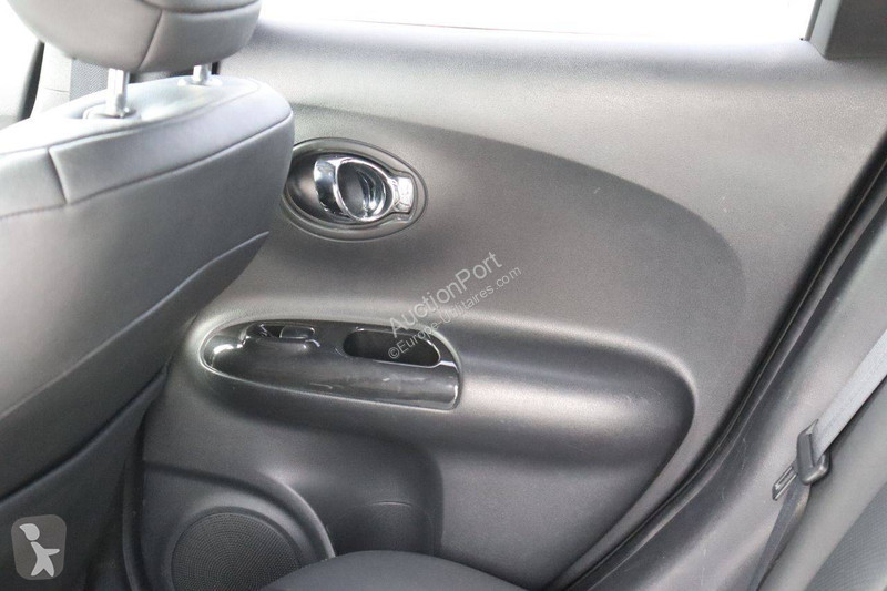 Nissan  van