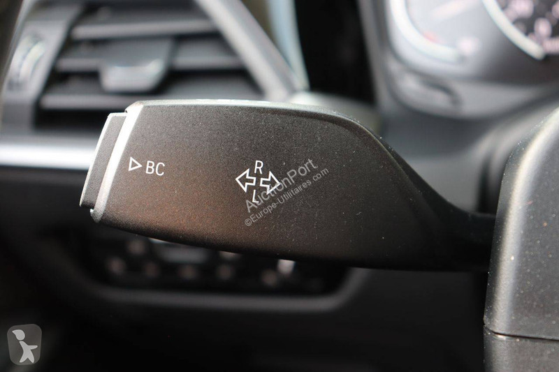 Nyttofordon BMW  G20 318d
