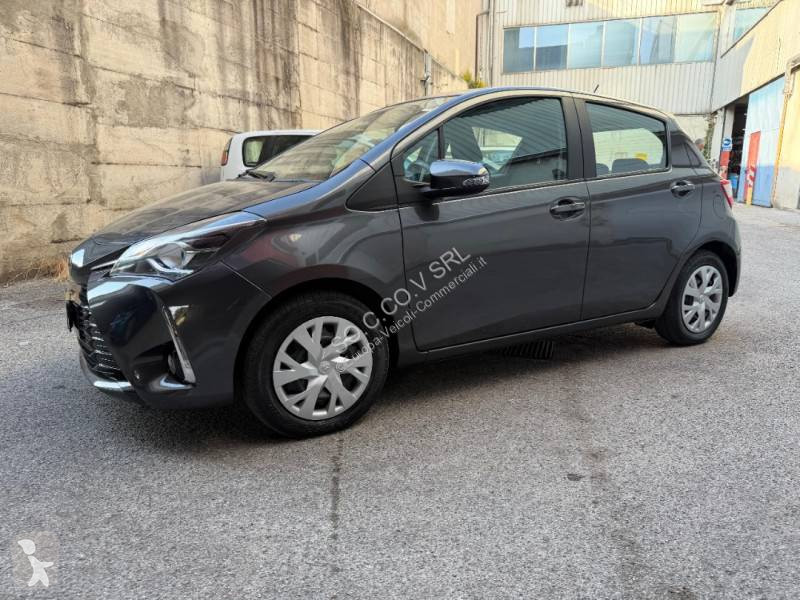 Furgoneta Toyota 1.5 VVT-I 100 hybride